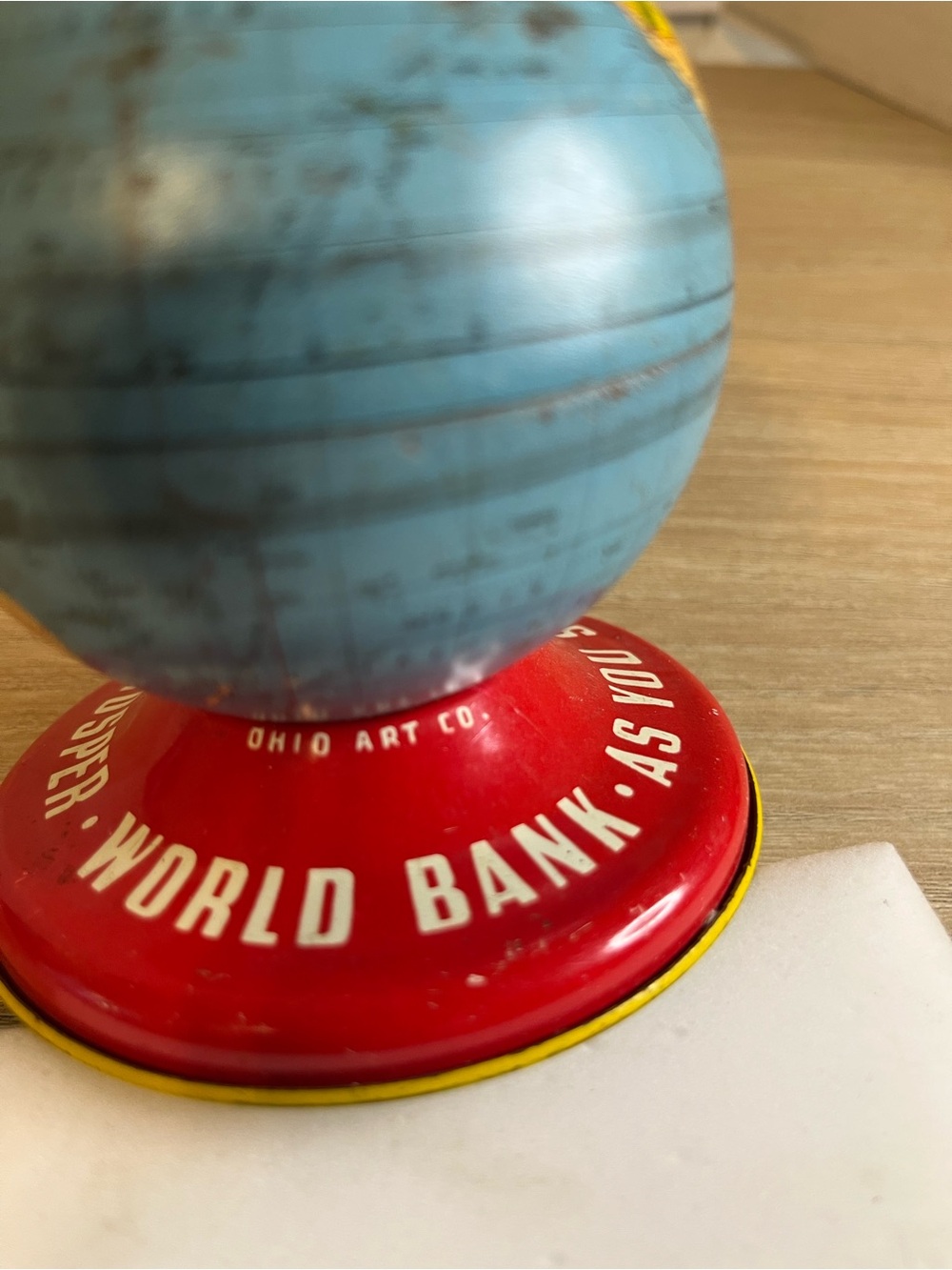 Vintage Globe Coin Bank - Blue and Red Kids Savings Bank - Picture 6 of 6